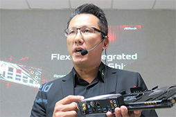 画像ギャラリー No.003のサムネイル画像 / 今年のASRockはThunderbolt 3推し？ Thunderbolt 3対応のX570マザーボードやRX 570搭載の外付けグラフィックスカードを披露