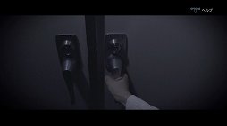 画像ギャラリー No.003のサムネイル画像 / 実写映像の恐怖とギミックが容赦なく襲いかかる。日本一ソフトウェアの新作ホラーアドベンチャー「クローズド・ナイトメア」プレイレポート