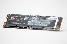 画像ギャラリー No.004のサムネイル画像 / Samsung「SSD 970 EVO Plus」レビュー。書き込み性能を高めたミドルクラス市場向けSSDの新モデルはかなり「強い」選択肢だ