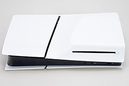 画像ギャラリー No.009のサムネイル画像 / PS5のストレージを12TBも増量! ゲームをたっぷりインストールできるSamsungのSSD「990 PROヒートシンク」と「T5 EVO」【PR】