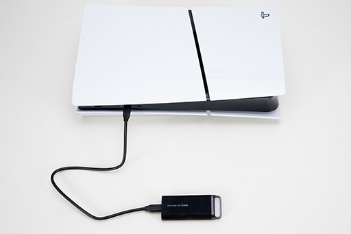 画像ギャラリー No.013のサムネイル画像 / PS5のストレージを12TBも増量! ゲームをたっぷりインストールできるSamsungのSSD「990 PROヒートシンク」と「T5 EVO」【PR】