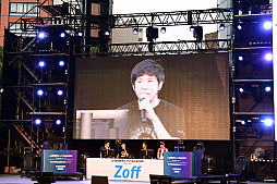 画像ギャラリー No.011のサムネイル画像 / 「ウイニングイレブン 2019」，e-Sports イノフェスCUP 決勝戦の模様をお届け。優勝したウイイレのプロ“Mayageka選手”にも話を聞いた