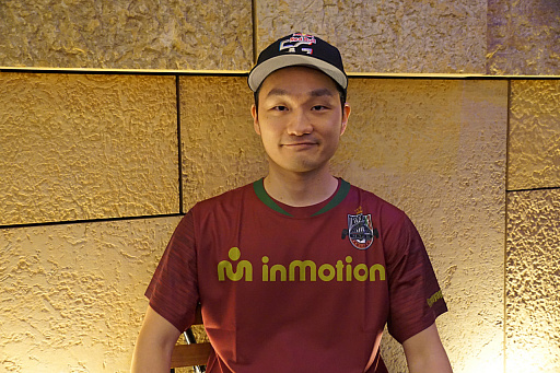 画像ギャラリー No.022のサムネイル画像 / 「ウイニングイレブン 2019」，e-Sports イノフェスCUP 決勝戦の模様をお届け。優勝したウイイレのプロ“Mayageka選手”にも話を聞いた