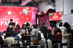 画像ギャラリー No.030のサムネイル画像 / 「Identity V」初の公式リアルイベント「IdentityV 公式オフ会 〜CHRISTMAS PARTY〜」をレポート。約7時間にわたる壮大なオフ会