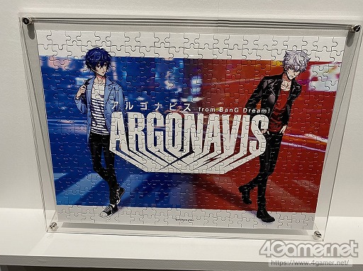 画像ギャラリー No.005のサムネイル画像 / ライブ衣装やアニメに登場した○○も！　合同展示イベント「バンドリ！＆スタァライト展」より「アルゴナビス展」をフォトレポート