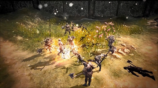 画像ギャラリー No.007のサムネイル画像 / 【PR】「MMORPGと言えばコレ！」という遊び方を，手軽なスマホで堪能できてしまうのが「ヴェンデッタ」だ