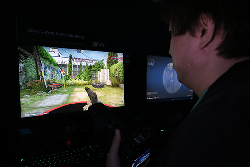画像ギャラリー No.002のサムネイル画像 / なぜかゲームがうまくなる？ NVIDIAブースでウワサの360Hzディスプレイを体験