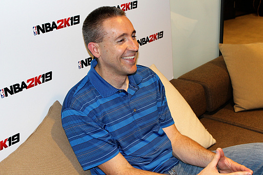 画像ギャラリー No.006のサムネイル画像 / 「NBA 2K19」，ハンズオン＆シニアプロデューサーのエリック・ベニッシュ氏インタビューをお届け。「お金を払う価値のあるものを毎年リリースする」