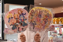 画像ギャラリー No.006のサムネイル画像 / 「アイカツフレンズ！」でトップアイドルを目指す！　新しく始める人に向けてゲームの遊び方や関連ショップを紹介します