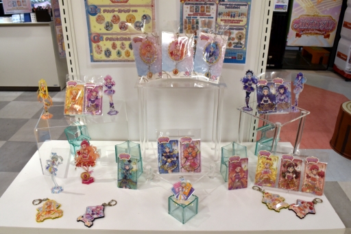 画像ギャラリー No.007のサムネイル画像 / 「アイカツフレンズ!」でトップアイドルを目指す! 新しく始める人に向けてゲームの遊び方や関連ショップを紹介します
