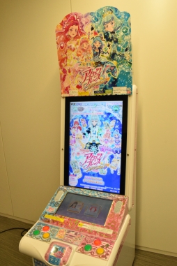 画像ギャラリー No.032のサムネイル画像 / 「アイカツフレンズ!」でトップアイドルを目指す! 新しく始める人に向けてゲームの遊び方や関連ショップを紹介します
