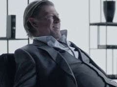 「ヒットマン2」，発売後の最初のエルーシブ・ターゲット「不死身の男」に俳優のショーン・ビーンさんが出演。実写版トレイラーが公開
