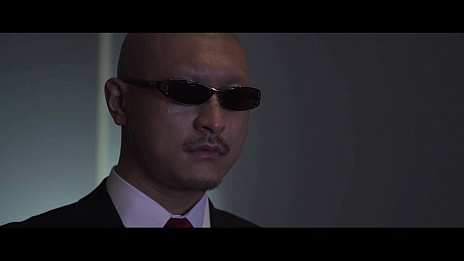 画像ギャラリー No.001のサムネイル画像 / マフィア梶田氏主演の「ヒットマン2」実写動画2本公開。今回のゲストはゲーム界のレジェンド,高橋名人