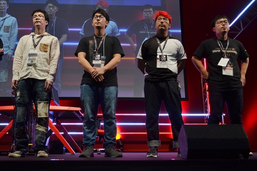画像ギャラリー No.004のサムネイル画像 / 「DEAD OR ALIVE 6 Fatal Match in Japan」フォトレポート。オンラインで研鑽を積んだニューヒーロー,シマズ選手が優勝を飾る