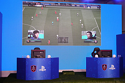 画像ギャラリー No.017のサムネイル画像 / 「FIFA 19」の世界大会「CONTINENTAL CUP 2018」，日本からはナスリ選手が進出。日本代表選考会をレポート