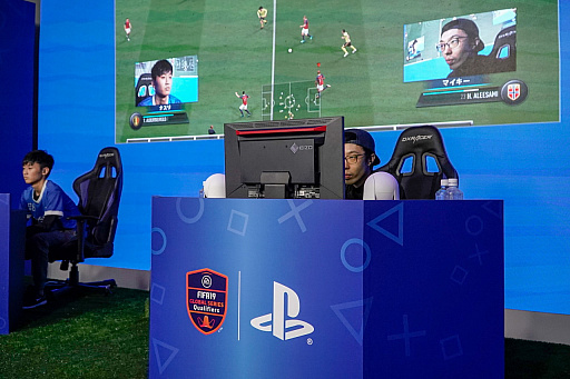 画像ギャラリー No.021のサムネイル画像 / 「FIFA 19」の世界大会「CONTINENTAL CUP 2018」，日本からはナスリ選手が進出。日本代表選考会をレポート