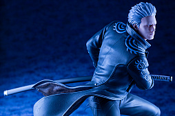 画像ギャラリー No.016のサムネイル画像 / 「デビル メイ クライ 5」,ダンテの双子の兄「バージル」が1/8スケールのフィギュアで登場