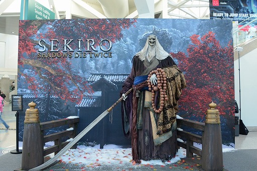 画像ギャラリー No.008のサムネイル画像 / ［E3 2018］一瞬の油断が「死」につながる。フロム・ソフトウェアに「SEKIRO: SHADOWS DIE TWICE」のデモプレイを見せてもらった