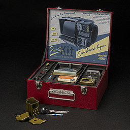 画像ギャラリー No.003のサムネイル画像 / 1/1サイズの「Fallout 76」版Pip-Boyや「Fallout 4」版プラズマライフル，「PUBG」仕様フライパンが予約受付開始