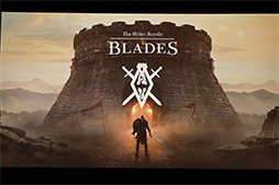 画像ギャラリー No.002のサムネイル画像 / ［GDC 2019］スマホ向けTES，「The Elder Scrolls: Blades」のセッションレポート。横画面でダンジョン，縦画面で生産など，プレイの状況に応じて持ち方が変えられる