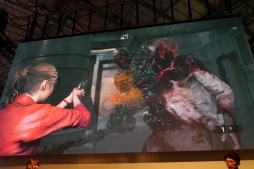 画像ギャラリー No.012のサムネイル画像 / ［TGS2018］「バイオハザード RE:2」ステージイベントをレポート。オリジナル版を遊んだ人が驚く“再構築”が本作の魅力