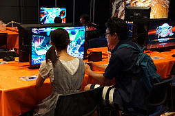 画像ギャラリー No.014のサムネイル画像 / Switch版「ドラゴンボール ファイターズ」を一足先に体験できる「『スポーツ×ゲーム』体験フェスティバル」が開催中。プロゲーマーに挑戦も!
