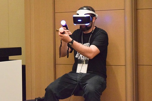 画像ギャラリー No.015のサムネイル画像 / ［TGS 2018］PS VR「ライアン・マークス リベンジミッション」セッションレポート。徹底的にこだわり抜かれた“武器のバリエーション”に目を見張る