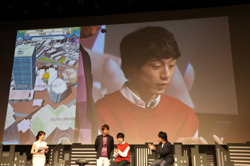 画像ギャラリー No.019のサムネイル画像 / 「妖怪ウォッチ ワールド」完成披露発表会が開催。俳優 坂口健太郎さん，YouTuber HIKAKINさんらが登壇した会場の模様をレポート