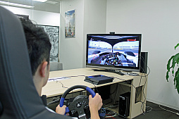画像ギャラリー No.007のサムネイル画像 / 「F1 2018」,「レーシングドライバーの大変さを知ってもらえて嬉しい」と語った現役レーシングドライバー“宮田莉朋選手”のインタビューをお届け