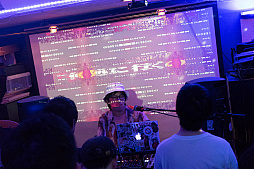 画像ギャラリー No.037のサムネイル画像 / 「イルベロS」「乱反射のサンギス」が発表。RS34のDJイベント「ARXIAL RENDEZVOUS 3」をレポート