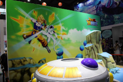 画像ギャラリー No.001のサムネイル画像 / 人気IP「ドラゴンボール」を題材にしたスマホ向けMMORPGをChinaJoyの会場で発見。中国大陸でのサービスを予定
