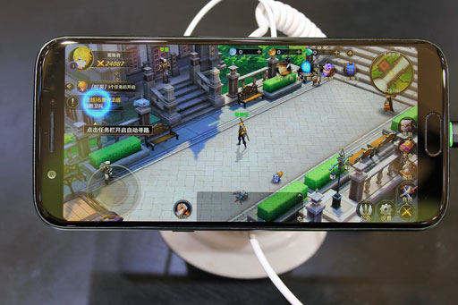 画像ギャラリー No.001のサムネイル画像 / ［CJ2018］格ゲーと思ったらフル3Dのスマホ向け新作MMORPGだった「終焉誓約」プレイレポート。バトルシーンの直撮りムービーも掲載
