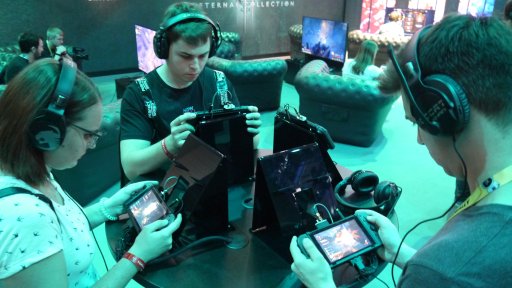 画像ギャラリー No.004のサムネイル画像 / ［gamescom］発表されたばかりのSwitch版「Diablo III: Eternal Collection」をさっそくプレイ。アイコンタクトで遊ぶDiabloはなかなか新鮮かも？