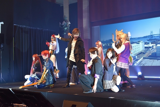 画像ギャラリー No.008のサムネイル画像 / 「ゲシュタルト・オーディン」完成披露発表会レポート。「キズナアイ」からの特別VTR公開&ノンスタイル井上さんらキャスト陣も登壇
