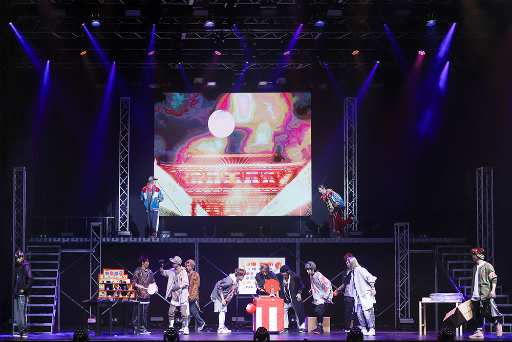 画像ギャラリー No.016のサムネイル画像 / 舞台「ヒプマイ」《Rep LIVE side Rule the Stage Original》ゲネプロ公演をレポート。舞台オリジナルディビジョン＆キャラによる単独ライブ