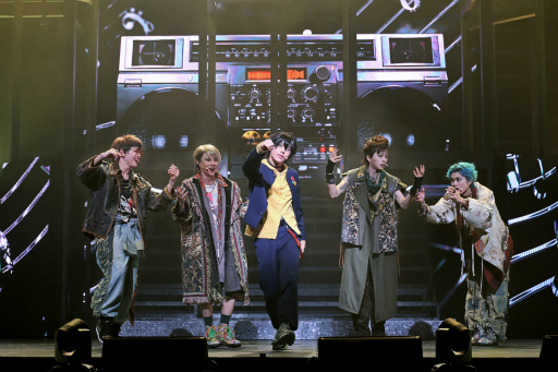 画像ギャラリー No.013のサムネイル画像 / 「『ヒプステ』《Buster Bros!!! ＆ Bad Ass Temple feat. 糸の会 ＆ WESTEND-MAFIA》」ゲネプロレポート。4チームがラップバトルで激突
