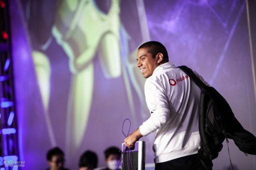 画像ギャラリー No.038のサムネイル画像 / ［EVO2019］「サムスピ」など4部門で優勝者が決定する「EVO2019」Day2，Twitterまとめ。Day3に進むTOP8も漏れなく決定