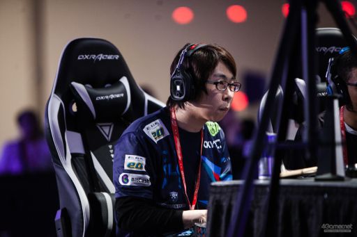 画像ギャラリー No.051のサムネイル画像 / ［EVO2019］「サムスピ」など4部門で優勝者が決定する「EVO2019」Day2，Twitterまとめ。Day3に進むTOP8も漏れなく決定