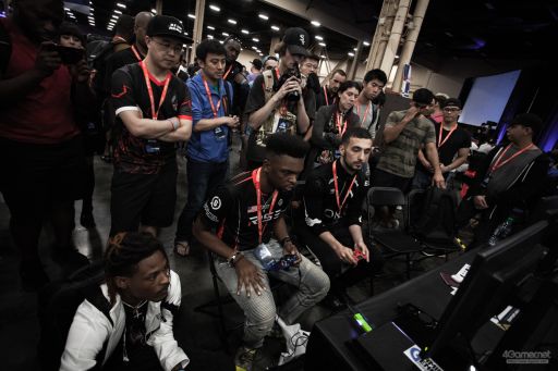 画像ギャラリー No.105のサムネイル画像 / ［EVO2019］「サムスピ」など4部門で優勝者が決定する「EVO2019」Day2，Twitterまとめ。Day3に進むTOP8も漏れなく決定