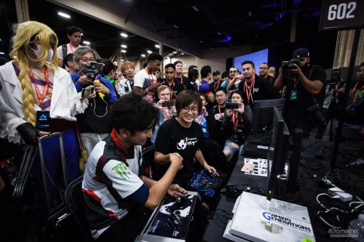 画像ギャラリー No.112のサムネイル画像 / ［EVO2019］「サムスピ」など4部門で優勝者が決定する「EVO2019」Day2，Twitterまとめ。Day3に進むTOP8も漏れなく決定
