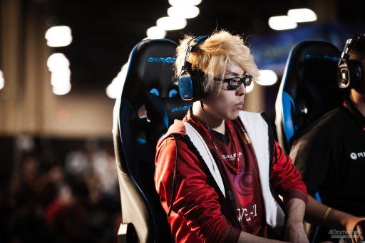 画像ギャラリー No.125のサムネイル画像 / ［EVO2019］「サムスピ」など4部門で優勝者が決定する「EVO2019」Day2，Twitterまとめ。Day3に進むTOP8も漏れなく決定