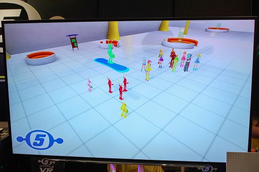 画像ギャラリー No.004のサムネイル画像 / ［TGS 2019］「スペースチャンネル5 VR あらかた★ダンシングショー」プレイレポート。先輩のうららとともに，宇宙人の襲来をリポートせよ！