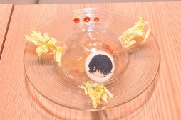 画像ギャラリー No.015のサムネイル画像 / コラボ限定イラストが可愛すぎた“カプコンカフェ×『囚われのパルマ Refrain』”をレポート。チアキをはじめ,看守や門司のコラボメニューにも注目
