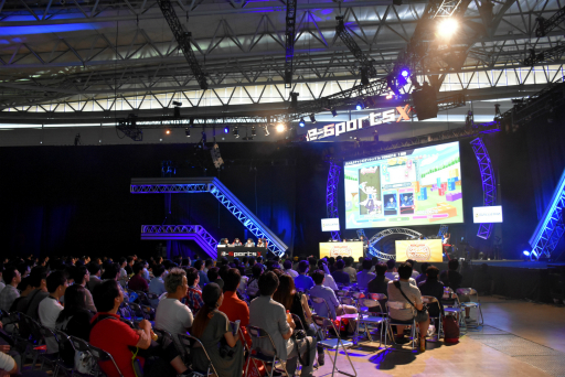 画像ギャラリー No.002のサムネイル画像 / ［TGS 2018］「ぷよぷよチャンピオンシップ in TGS2018」をレポ―ト。“レジェンド” VS “新世代”の戦いを制したのは，ざいろ選手