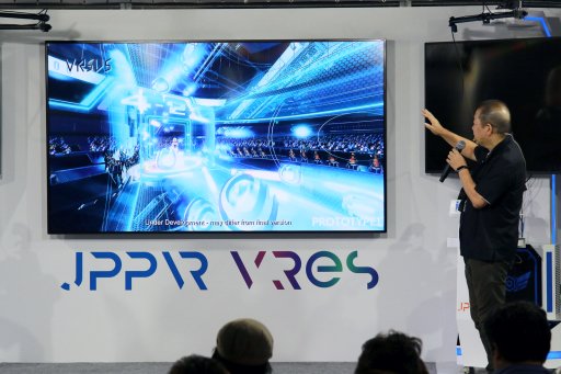 画像ギャラリー No.005のサムネイル画像 / ［TGS 2018］鈴木 裕氏の新作VRゲーム「VRSUS（仮）」発表会レポート。“狭い空間で弾幕をかいくぐる”がコンセプトの対戦型VRシューティング