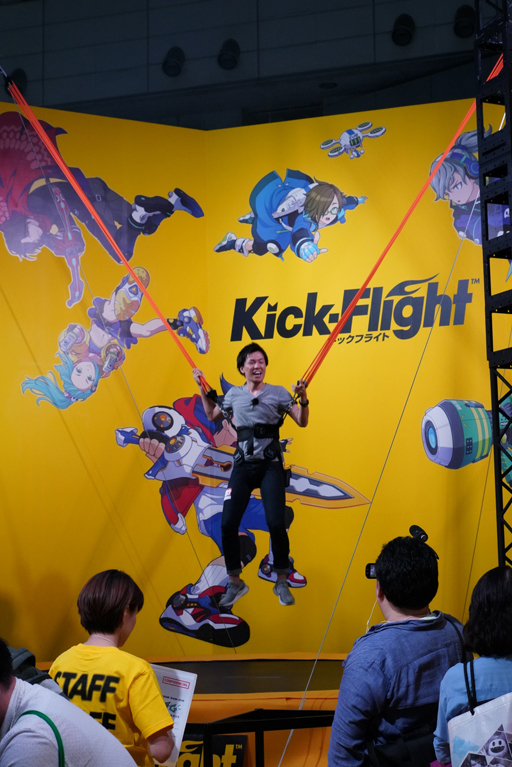 画像ギャラリー No.003のサムネイル画像 / ［TGS 2018］スマホ向けタイトル「Kick-Flight」は，独特の浮遊感覚と簡単操作による空中バトルが病みつきになりそうなアクションゲームだ