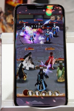 画像ギャラリー No.005のサムネイル画像 / ［TGS 2018］より対話を重視したゲームに。「謀りの姫：Pocket 〜まったり宮廷ライフ〜」のプロジェクトディレクター・ 俞 星宏氏に本作の魅力を聞いた