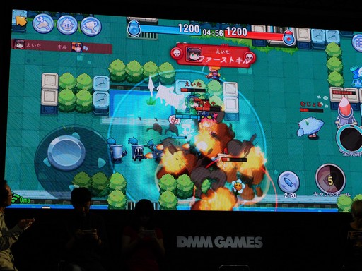 画像ギャラリー No.005のサムネイル画像 / ［TGS 2018］リアルタイム対戦型アプリ「スマッシング・チキンズ」ステージで，制作陣vs.YouTuberのバトル勃発!?