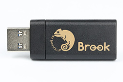 画像ギャラリー No.040のサムネイル画像 / 【PR】Brook初のヘッドセット「Brookワイヤレスヘッドセット」は，低遅延ワイヤレスとPCやPS5/4，Switch対応が魅力のお買い得アイテムだ