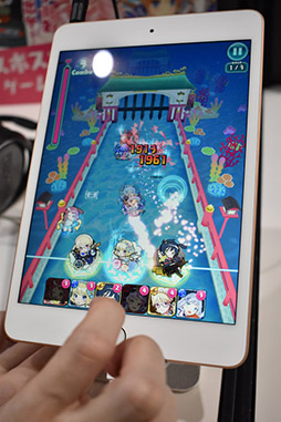 画像ギャラリー No.013のサムネイル画像 / ［TGS 2019］「バレットブレイク」の試遊機をプレイ。かわいい女の子達を引っ張りまくってバグだらけのゲーム世界を救おう